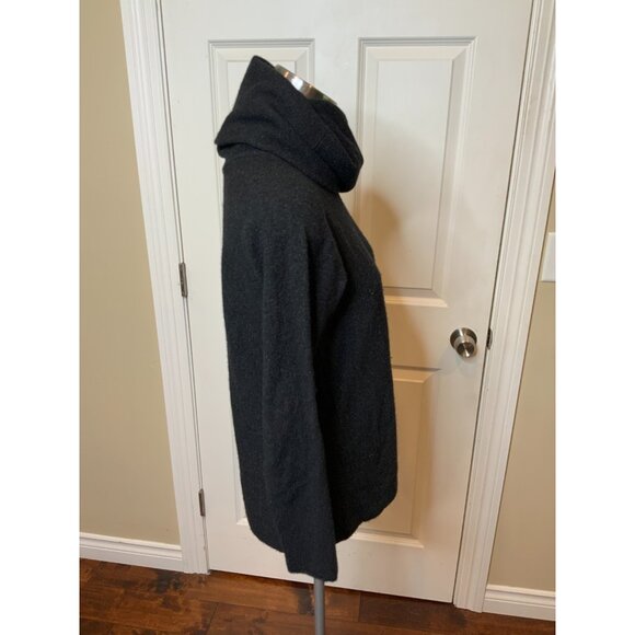 Vince Black Wool & Cashmere Blend Turtleneck Sweater Size Small - Picture 2 of 5